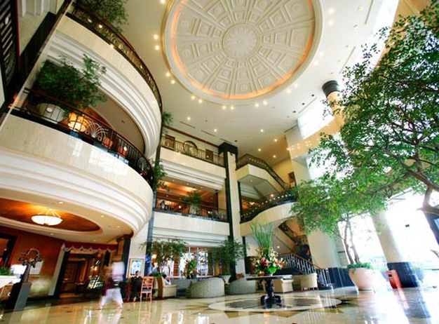 Lobby Menara Peninsula Hotel en Jakarta