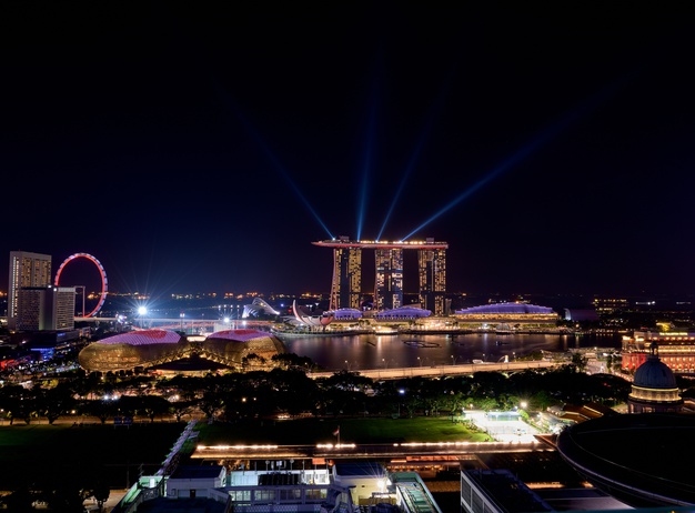 VIEWS FROM ROOMS FACING MARINA BAY Peninsula Excelsior Hotel en Singapore 